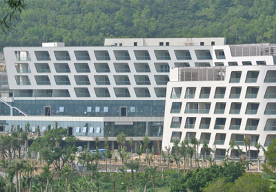 珠(zhū)海格力南沙灣大(da)酒店外牆及内牆(qiáng)陽台